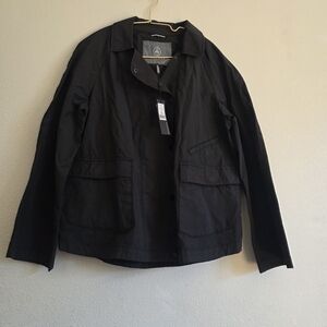 Stylish Black Utility Jacket for Women